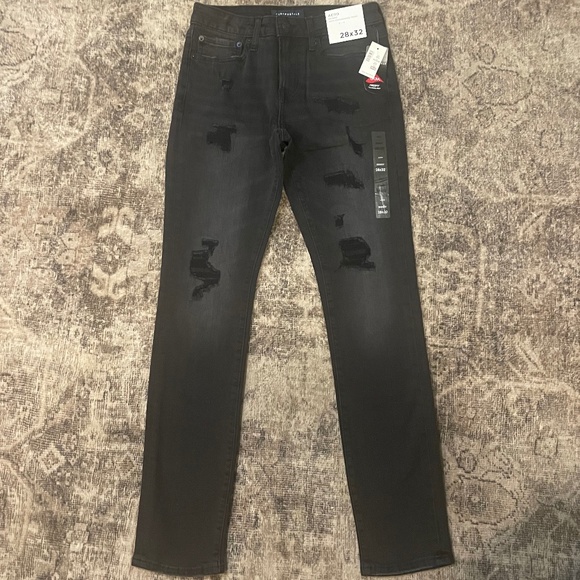 NWT 28x32 Skinny Premium Jean With LYCRA® FREEF!T® Technology - Picture 6 of 9